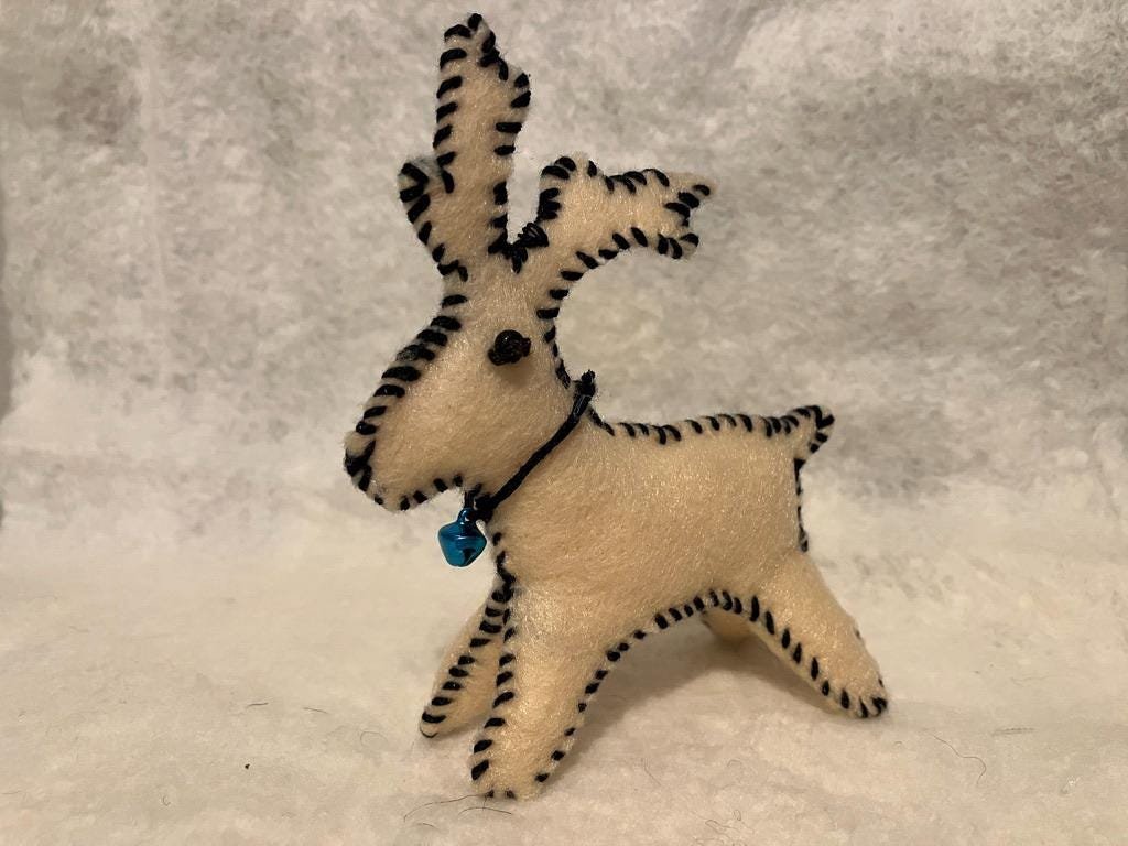 DIY felt reindeer sewing kit Christmas ornament craft kit DIY felt embroidery tree decoration Xmas felt embroidery kit Beginner craft set - Image 7