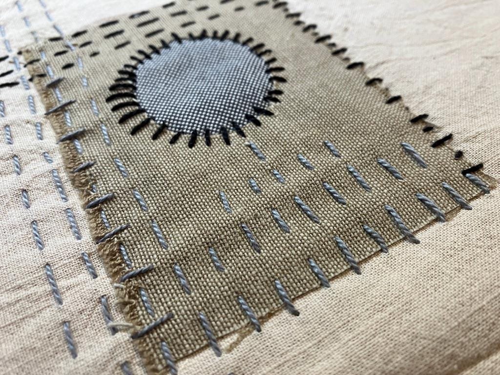 Boro inspired trivet kit Sashiko slow stitch sewing kit for adults Japanese style textile craft DIY sashiko picture Pan rest craft kit - Image 4